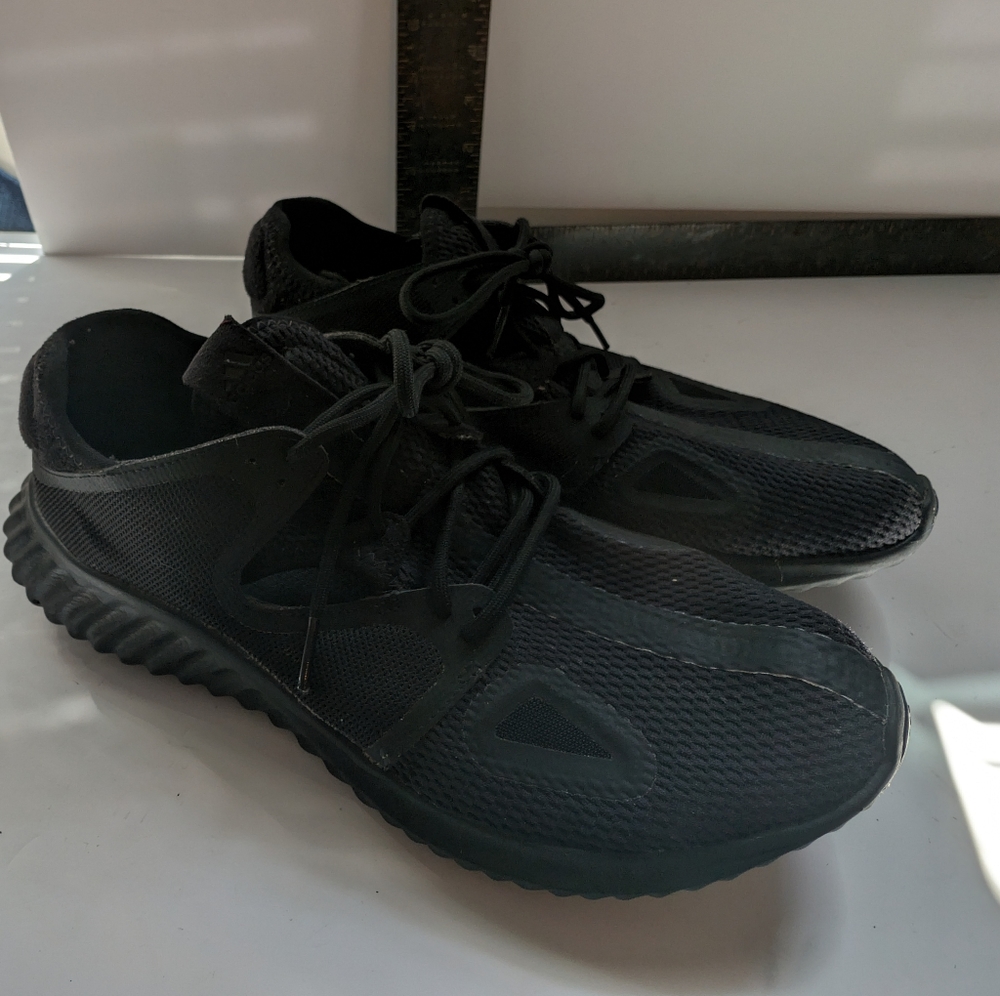 Adidas Bounce